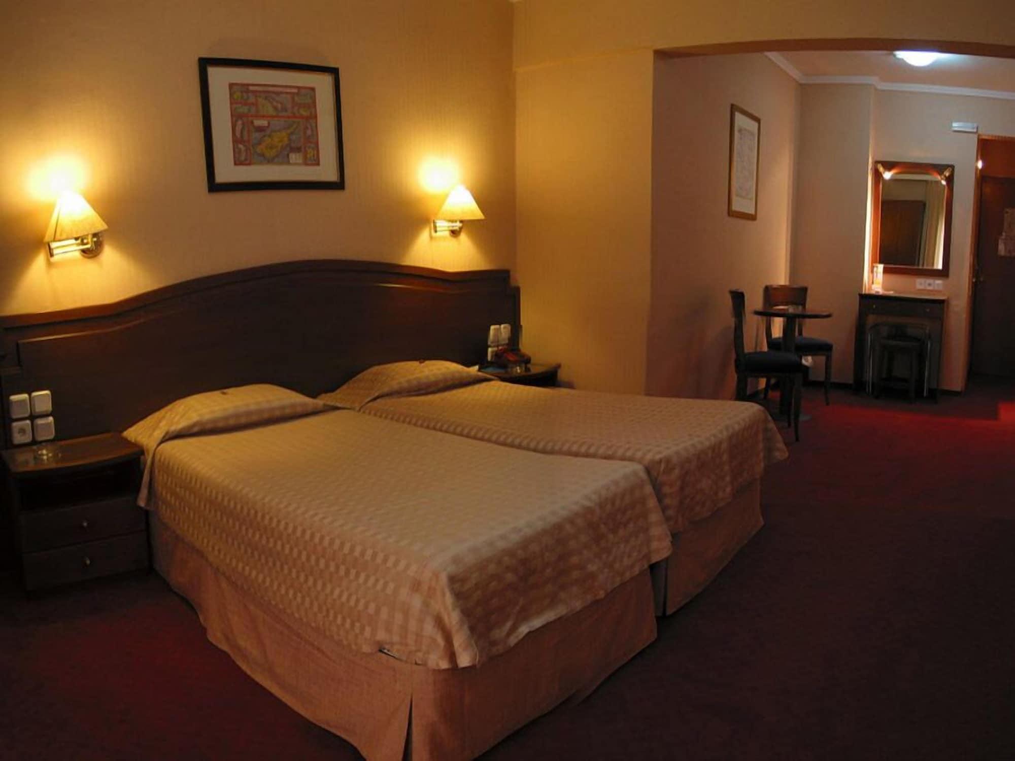 Vergina Hotel Thessaloniki Buitenkant foto